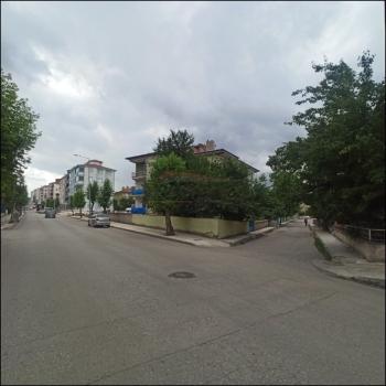 ACİL SATILIK Çorum Gülabibey Polis Lojmanları Karşısı 3 Katlı Bina