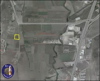 GÜVENAY - ÇORUM AKKENT TOKİ ALTINDA YARI İMARLI HARİKA 5 DÖNÜM ARSA