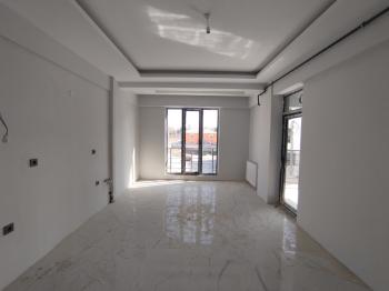 GÜVENAY - ÇORUM ÇEPNİ MAH. FEN LİSESİ CİVARI SATILIK 2+1 DAİRE