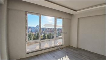 Güvenay - Çorum Bahçelievler İpekli Bağlar Anaokulu karşısı 3+1 Satılık Sıfır Daire