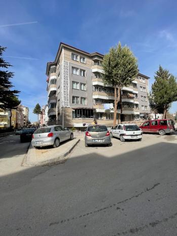Güvenay - Çorum üçtutlar Mah. 23 Nisan Civarı 3+1 Satılık Daire
