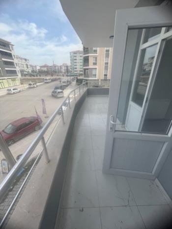 GÜVENAY - ÇORUM YUMURTA İLK OKULU KARŞISI ÖZGÜR EVLER 3+1 SATILIK DAİRE 