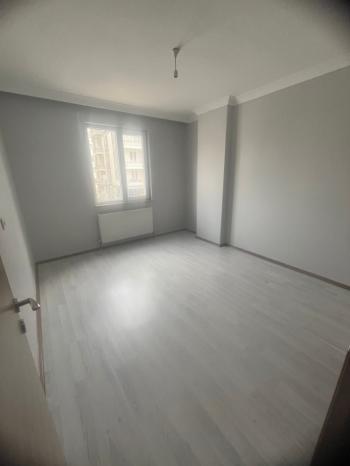 GÜVENAY - ÇORUM YUMURTA İLK OKULU KARŞISI ÖZGÜR EVLER 3+1 SATILIK DAİRE 