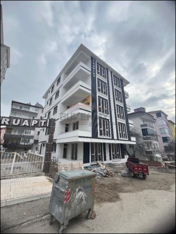 Güvenay - Çorum Ulukavak Mah. Buhara Opet Karşısı 2+1 Satılık