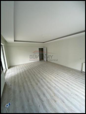 GÜVENAY - ÇORUM BUHARA EVLER 5. CADDE ARKASI SİTE İÇERİSİ SATILIK DAİRE 