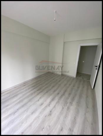 GÜVENAY - ÇORUM BUHARA EVLER 5. CADDE ARKASI SİTE İÇERİSİ SATILIK DAİRE 