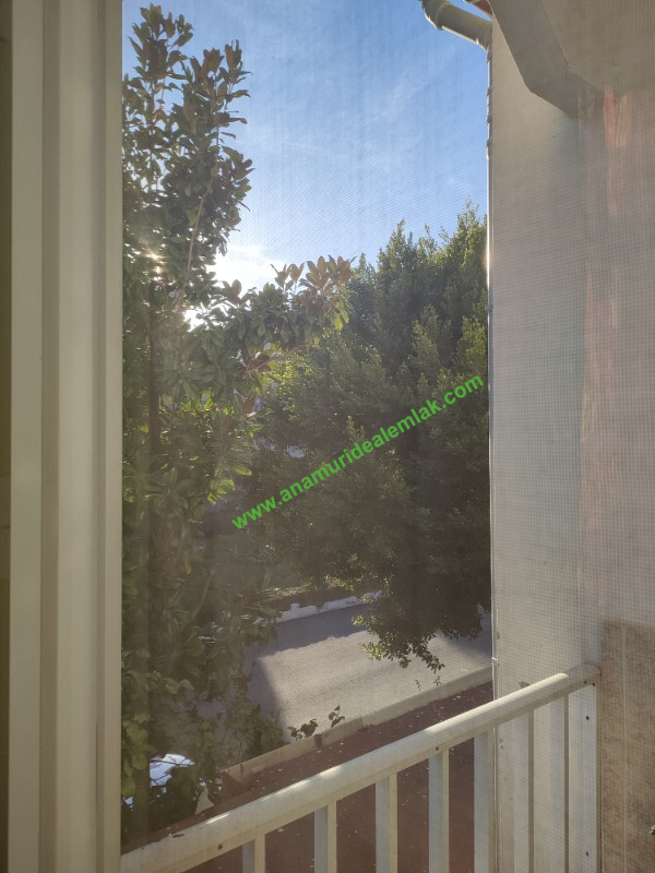 ANAMUR GÜZELYURT'TA DENİZ'E 100 METRE MESAFEDE SATILIK VİLLA