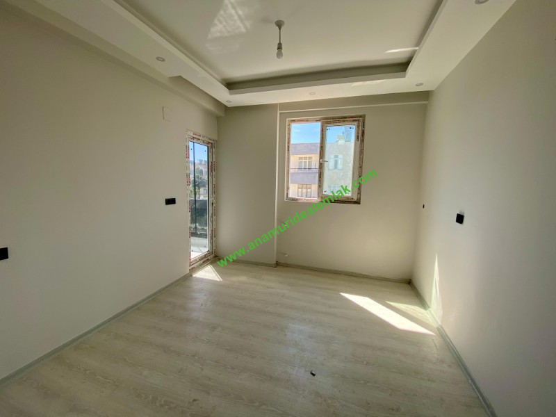 ANAMUR İSKELE SATILIK SIFIR 3+1 DAİRE