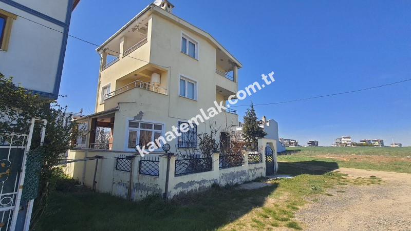 Kanat Emlak'tan Marmara Ereğlisi satılık müstakil villa