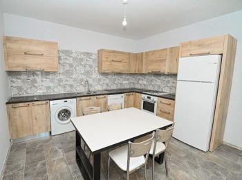  İLK EVİM KREDİSİNE UYGUN HASPOLAT BÖLGESİNDEZEMİN KAT  FUL EŞYALI SATILIK DAİRE
