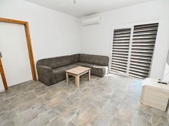  İLK EVİM KREDİSİNE UYGUN HASPOLAT BÖLGESİNDEZEMİN KAT  FUL EŞYALI SATILIK DAİRE