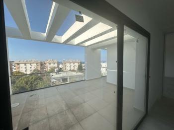 GİRNE ALSANCAK BÖLGESİNDE SATILIK YENİ SIFIR PENTHOUSE