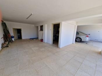 GİRNE ÇATALKÖYDE SATILIK DAĞ -DENİZ MANZARALI 4+1 VİLLA