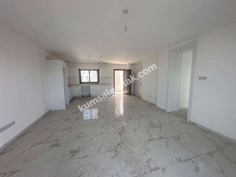 GİRNE ALSANCAK BÖLGESİNDE SATILIK YENİ SIFIR PENTHOUSE