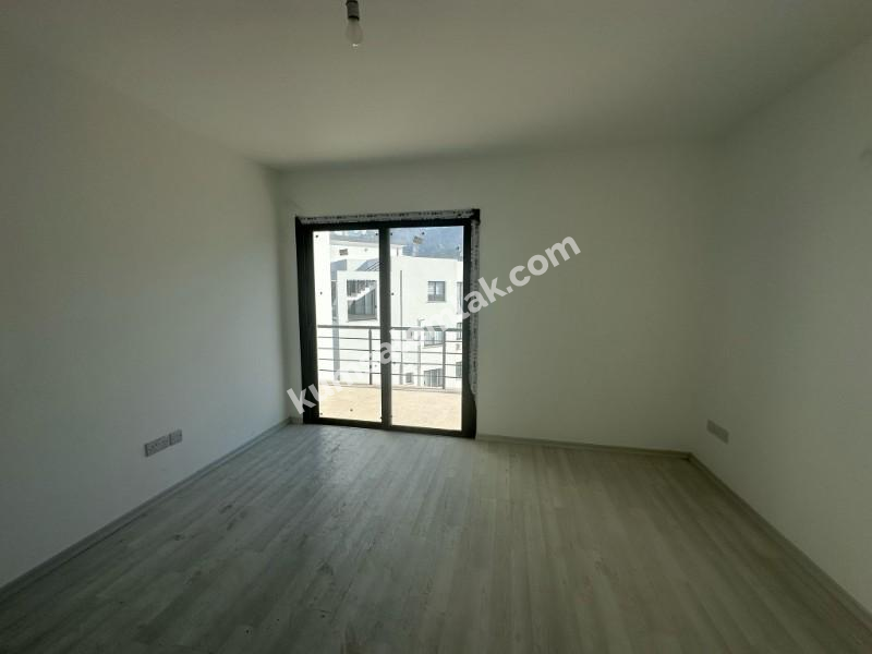 GİRNE ALSANCAK BÖLGESİNDE SATILIK YENİ SIFIR PENTHOUSE