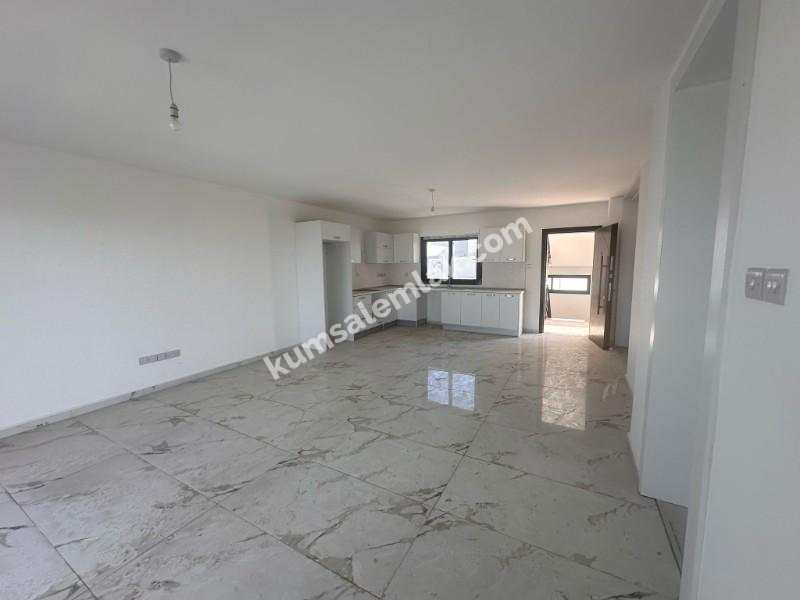 GİRNE ALSANCAK BÖLGESİNDE SATILIK YENİ SIFIR PENTHOUSE