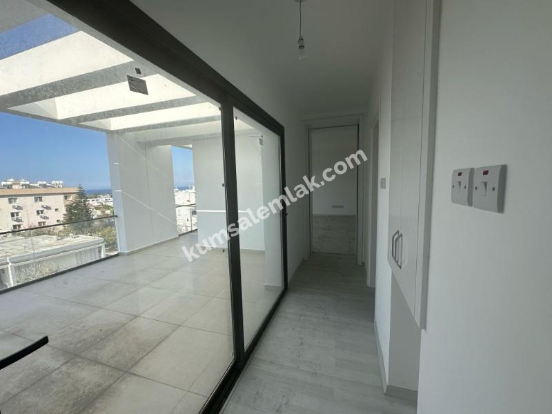 GİRNE ALSANCAK BÖLGESİNDE SATILIK YENİ SIFIR PENTHOUSE