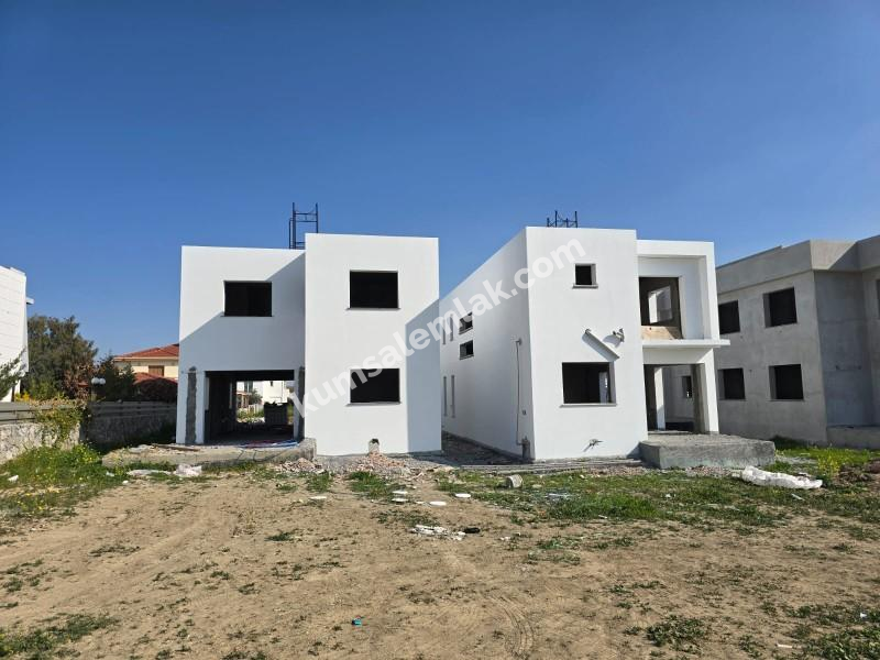 LEFKOŞA GÖNYELİ BÖLGESİNDE SATILIK 3+1 TEK MÜSTAKİL EV