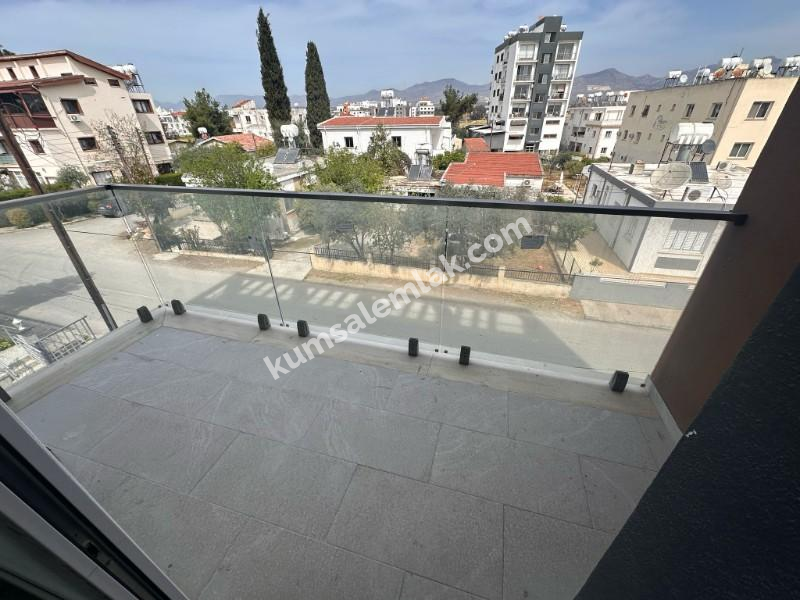 KIBRIS LEFKOŞA KÜÇÜKKAYMAKLI BÖLGESİNDE SATILIK DAİRE