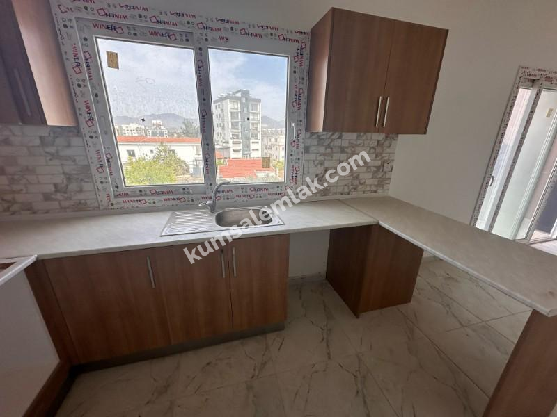 KIBRIS LEFKOŞA KÜÇÜKKAYMAKLI BÖLGESİNDE SATILIK DAİRE