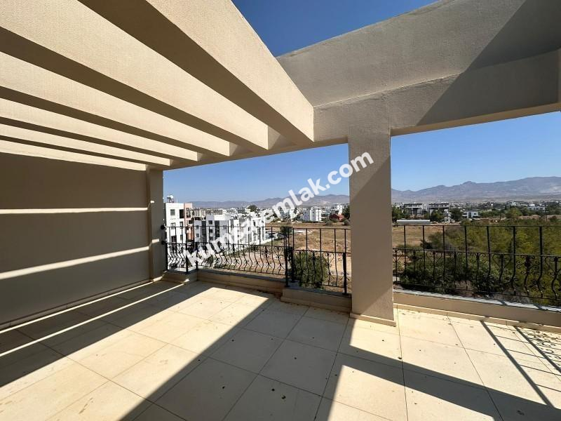 KÜÇÜKKAYMAKLI BÖLGESİNDE SATILIK PENTHOUSE