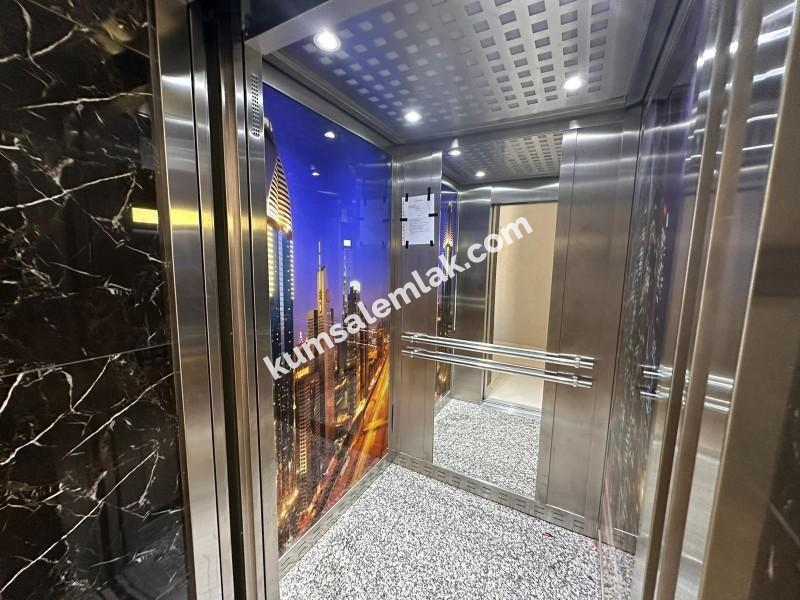 KÜÇÜKKAYMAKLI BÖLGESİNDE SATILIK PENTHOUSE