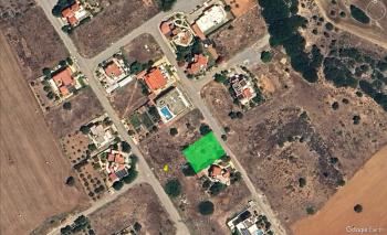 İskele, Boğaziçi Bölgesinde 600 m² Satılık Arsa – %35 İmar, 2 Kat İzinli