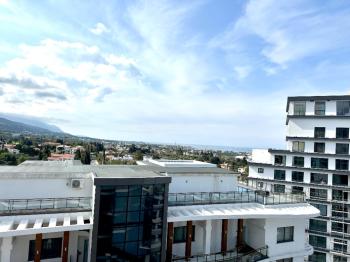 Girne Akacan Elegance’ta Penthouse Dubleks – Deniz & Dağ Manzaralı