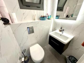 Girne Akacan Elegance’ta Penthouse Dubleks – Deniz & Dağ Manzaralı