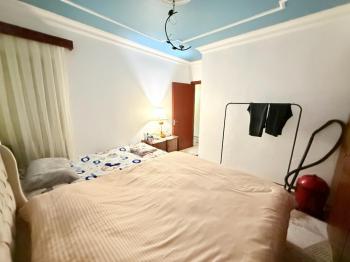 Girne Merkezde Türk Malı 2+1 Geniş Satılık Daire 