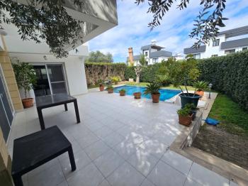 Yeşiltepe Bölgesinde Ozel Havuzlu Satılık Villa