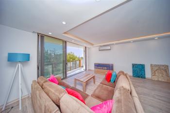 Kıbrıs Girne Akacan Elegance'da Elit Blokta Geniş 3+1 Satılık Daire