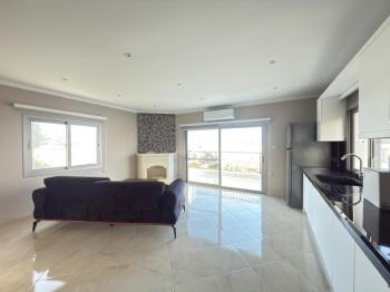 Karaoğlanoğlu’nda Deniz Manzaralı, Sıfır Eşyalı Kiralık 3+1 Daire