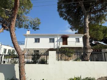 Karaoğlanoğlu’nda Deniz Manzaralı, Sıfır Eşyalı Kiralık 3+1 Daire