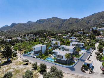 Bellapais Bölgesinde Yer alan yeni Lüx Full Deniz Manzaralı Villa Projesi