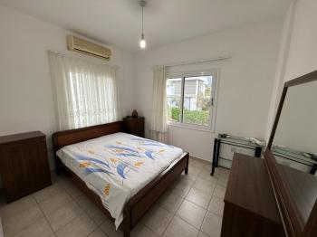 Girne Karaoğlanoğlunda Havuzlu Sitede Kiralık 3+1 İkiz Ev 