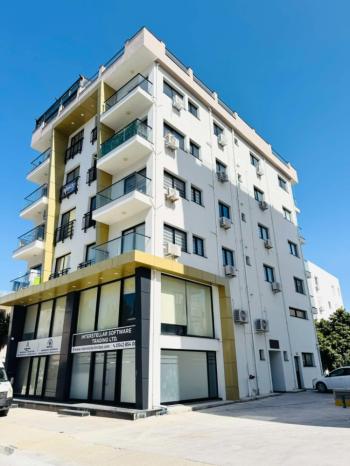 Tek Yetkili Kıbrıs Girne Merkez de Sıfır Deniz Manzaralı Penthouse  Fırsat Geniş Daire
