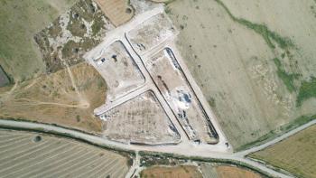 Kıbrıs Lefkoşa Düzova Bölgesinde Satılık Konut İmarlı Arsa