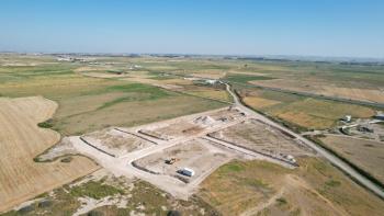 Kıbrıs Lefkoşa Düzova Bölgesinde Satılık Konut İmarlı Arsa