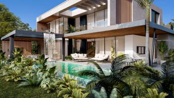 Kuzey Kıbrıs Girne Bellapais Bölgesinde Yer alan Satılık 5+1 Tripleks Villa 