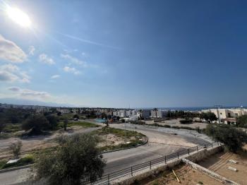 Girne Esentepe Bölgesinde Satılık Deniz Manzaralı Arsalar