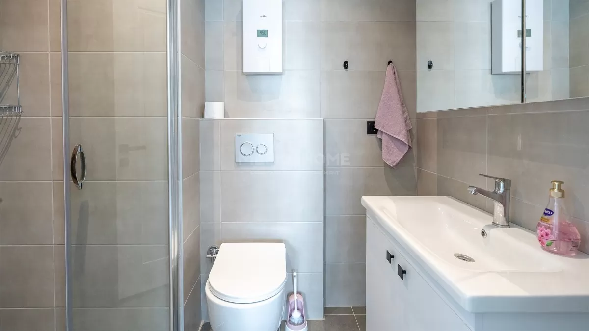 Vakker moderne 1+1 i Oba