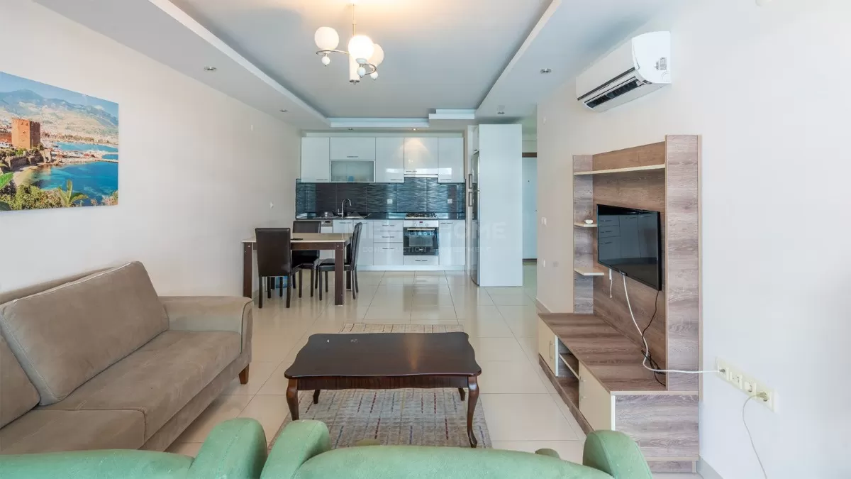 Vakker fullt møblert 1+1 i Kestel