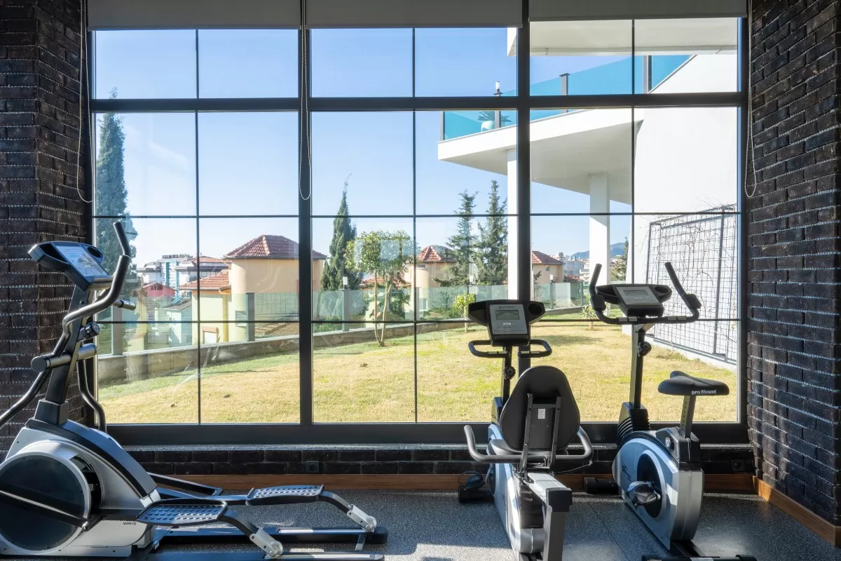 Stunning 3+1 with Full Sea