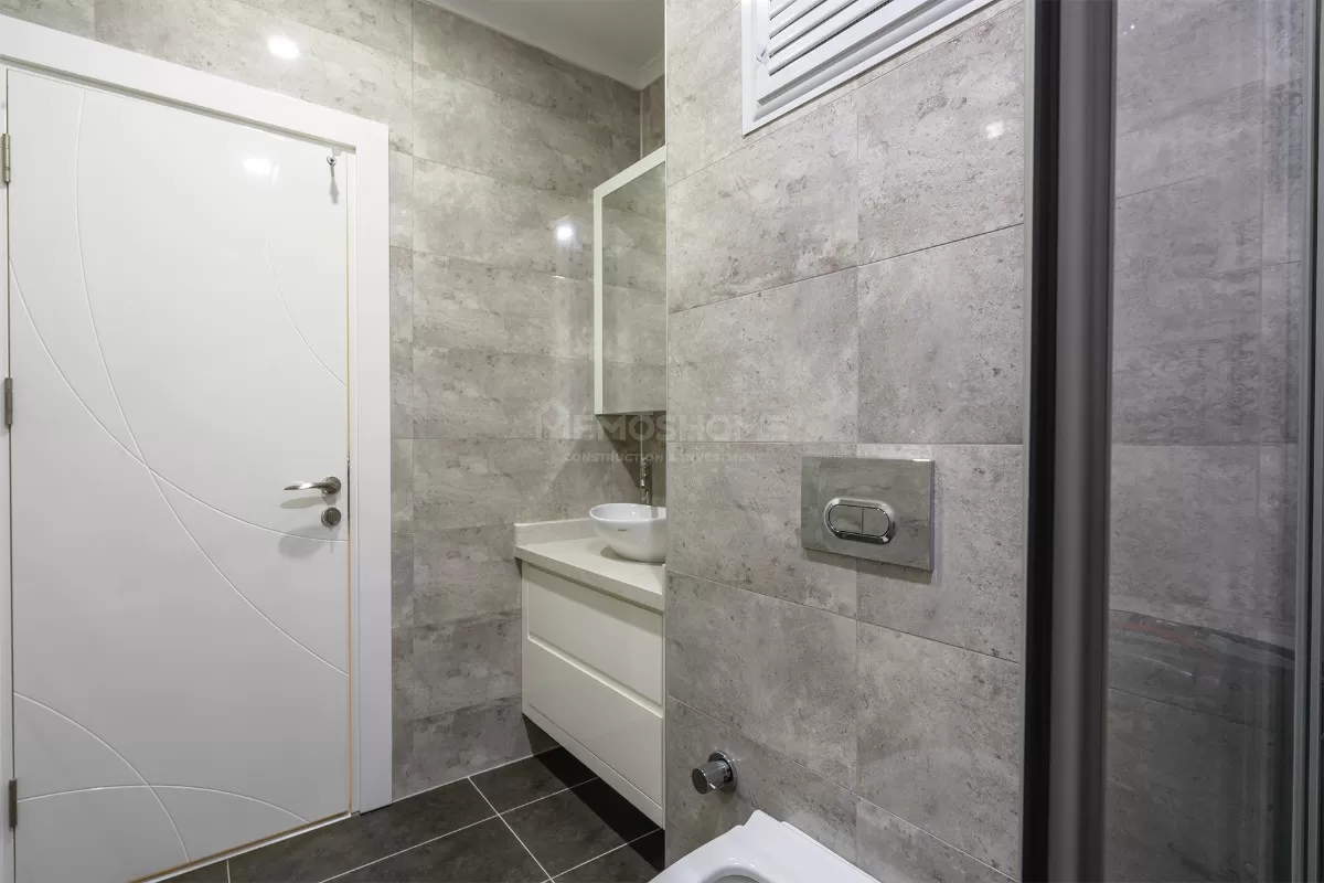 Stunning 3+1 with Full Sea