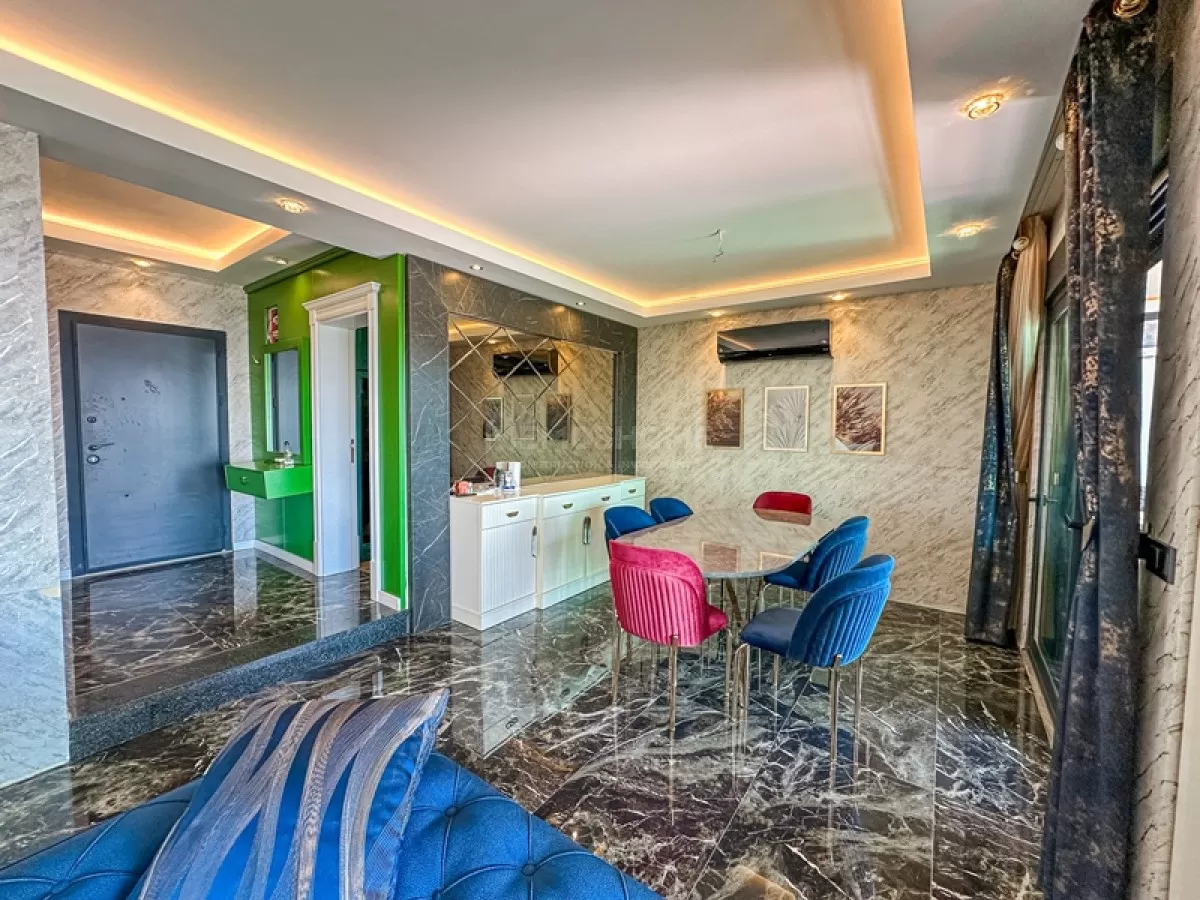 Beautiful & Spacious 3+1 Villa in Alanya