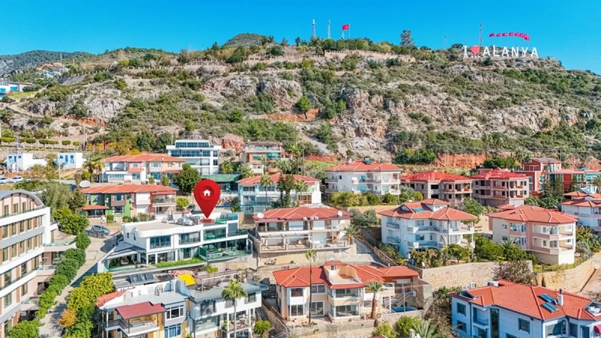 Beautiful & Spacious 3+1 Villa in Alanya