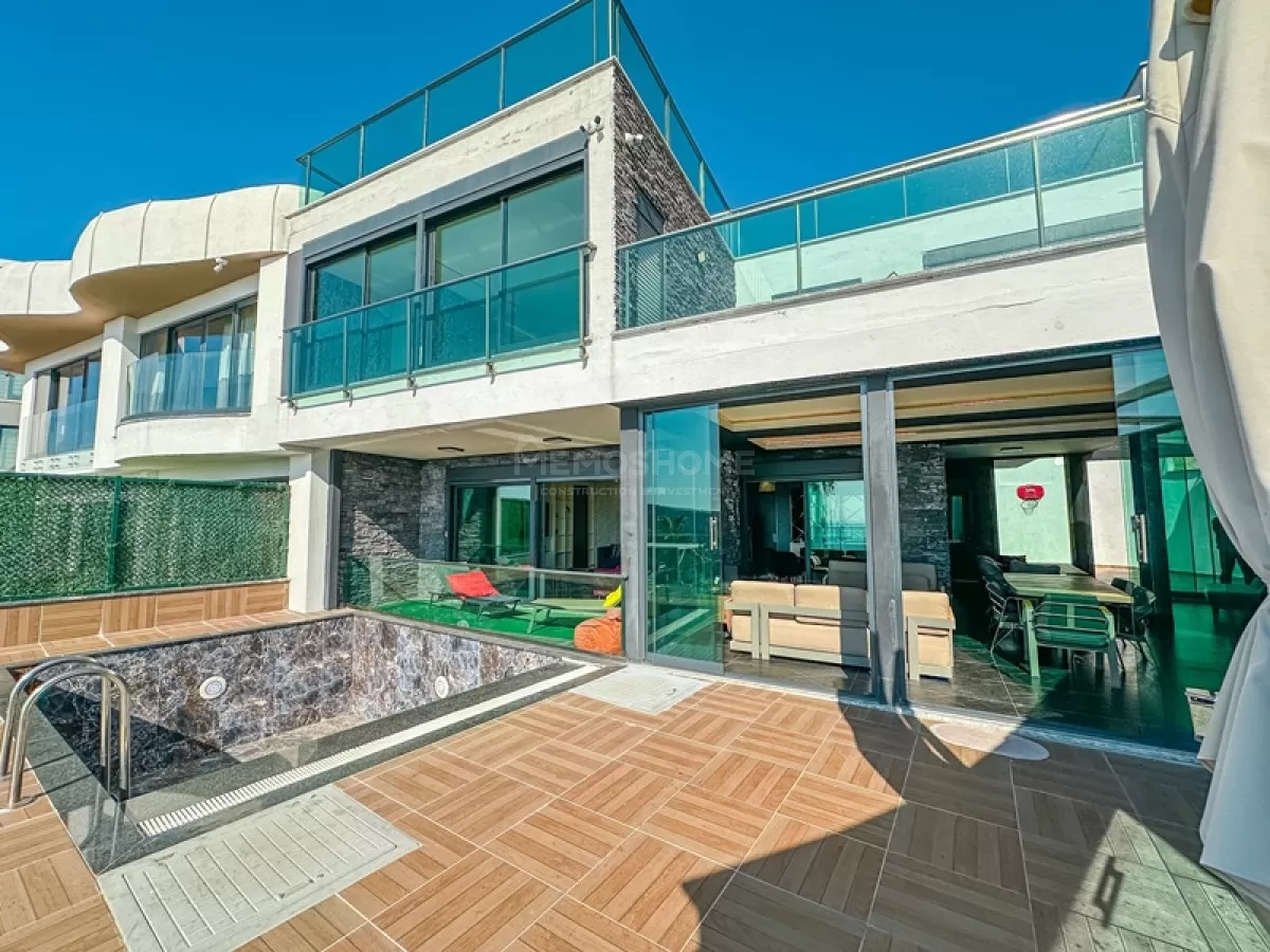 Beautiful & Spacious 3+1 Villa in Alanya