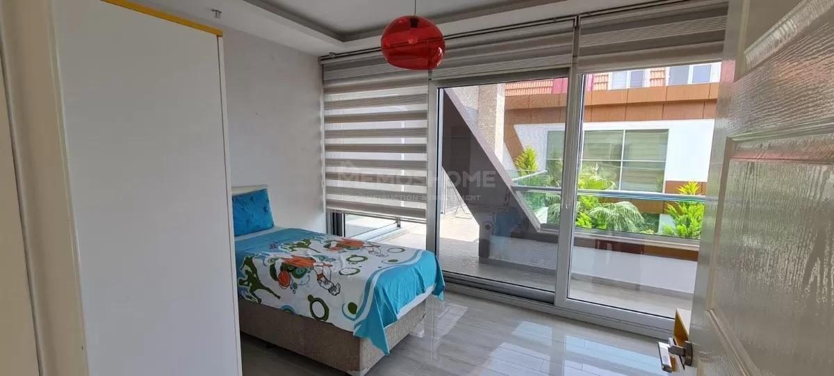 Superluxuriöse 5+1 Villa in Bektas