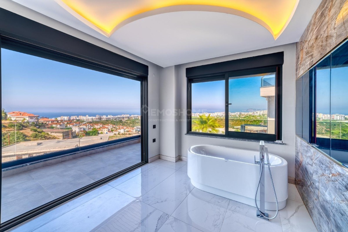 Luxury Villa in Kargicak, Alanya